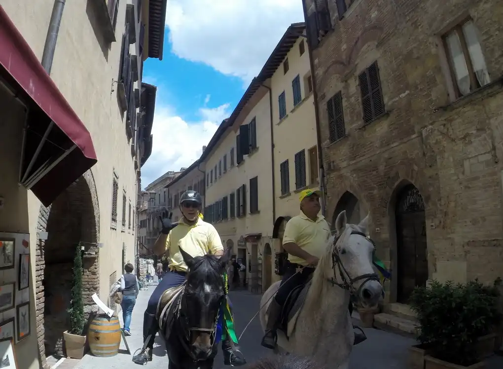 Montepulciano cavallo trekking